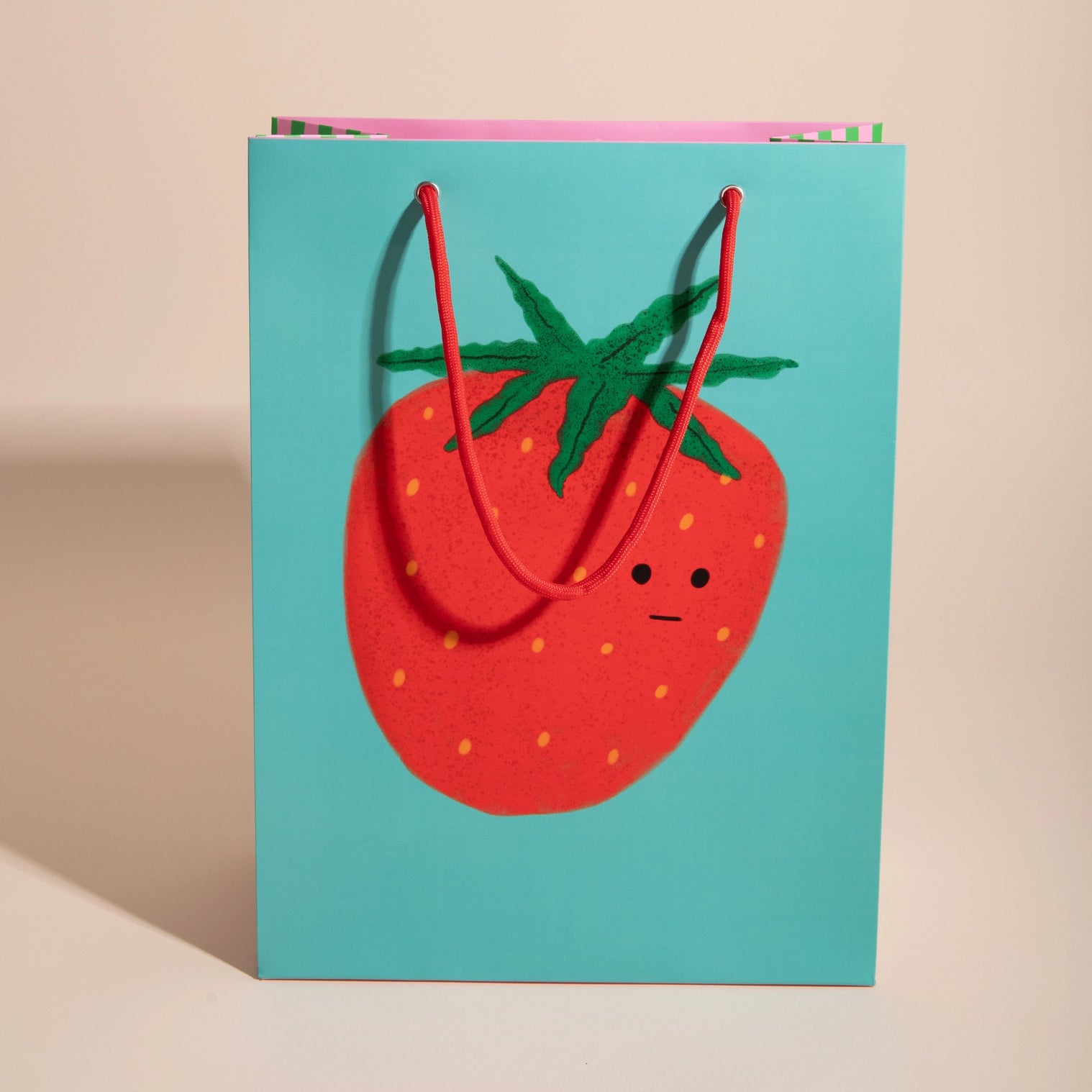 Giant Berry - Gift Bag